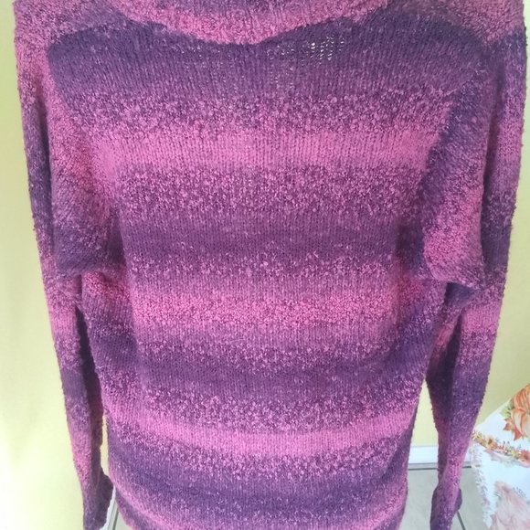 Razzle Dazzle sweater - Picture 2 of 5
